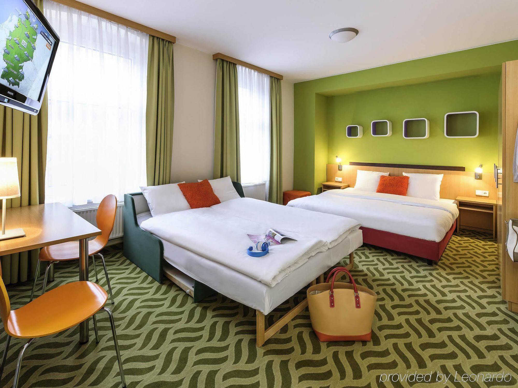 فندق إيبيس ستايلز برلين سيتي أوست الغرفة الصورة